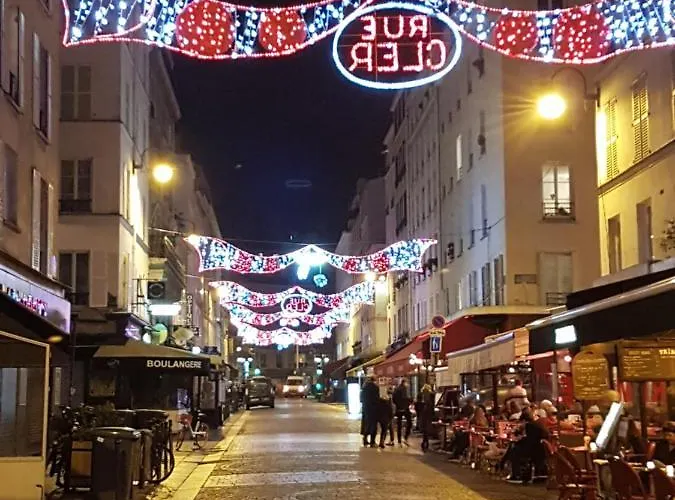 Pres De La Tour Eiffel * Παρίσι