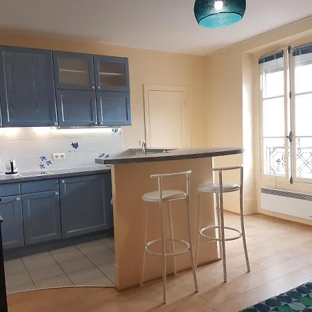 Apartmán Pres De La Tour Eiffel *