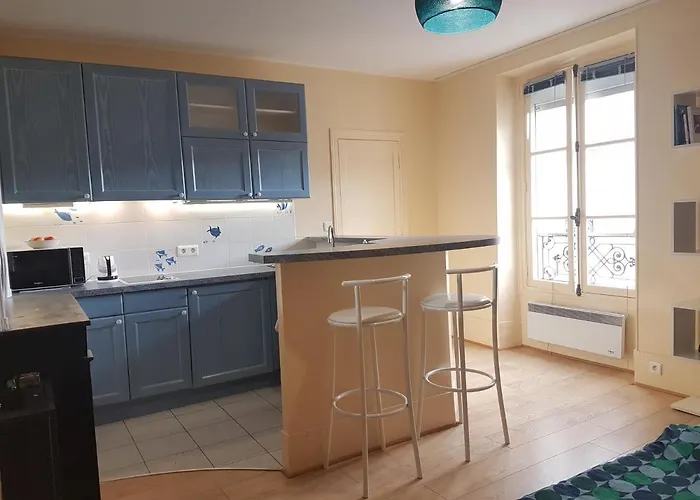 Apartament Pres De La Tour Eiffel *